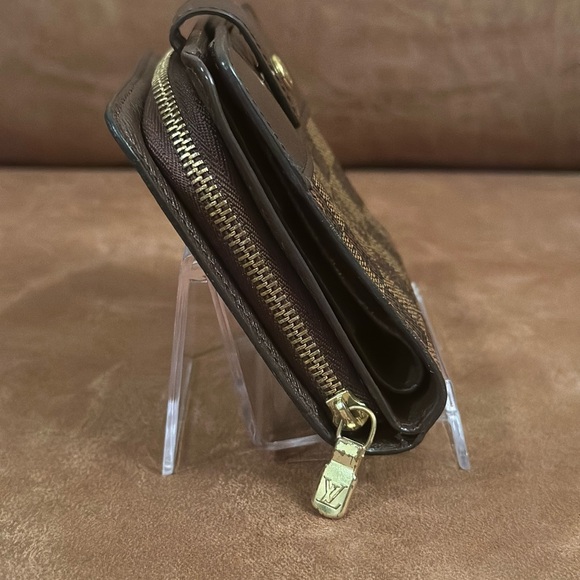 Louis Vuitton Damier Ebene Pattern Coated Canvas Compact Wallet - Picture 4 of 16